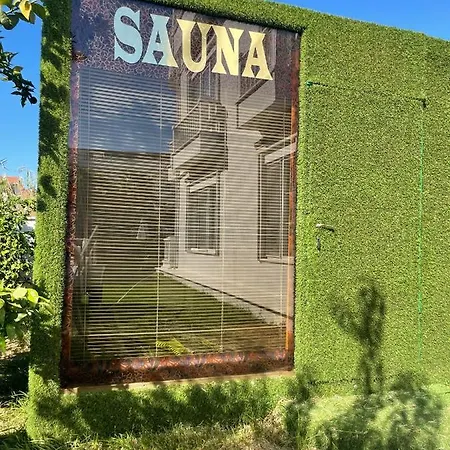 Belka Golf Deluxe Poolside 贝莱克