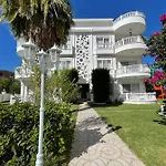 Belka Golf Deluxe Poolside Μπέλεκ