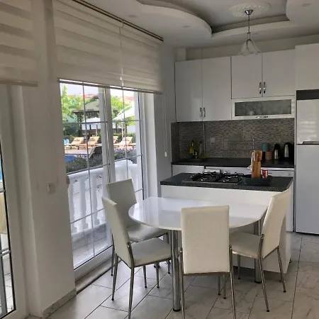 Apartment Belka Golf Deluxe Poolside