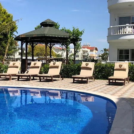 Belka Golf Deluxe Poolside Apartment *