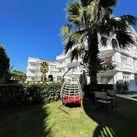 Apartment Belka Golf Deluxe Poolside *