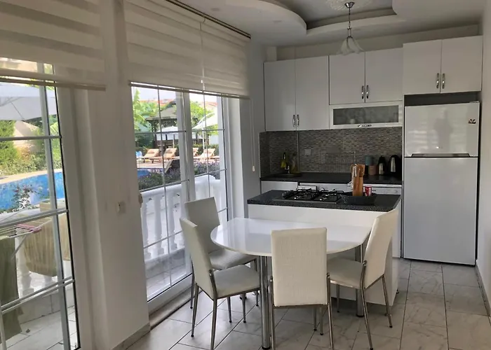 Apartament Belka Golf Deluxe Poolside